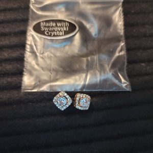 Swarovski Crystals Stud Earrings NWOT